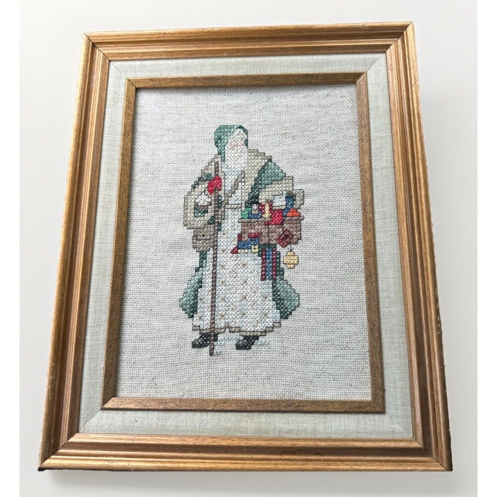 Santa Kris Kringle Needlepoint Folk Artwork Framed Christmas Handmade 9x12‎